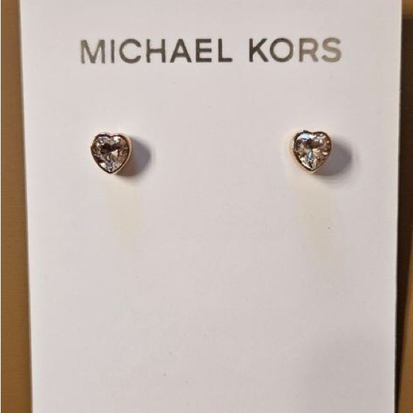NWT Michael Kors rose gold crystal heart earrings 🤍 - Picture 4 of 4